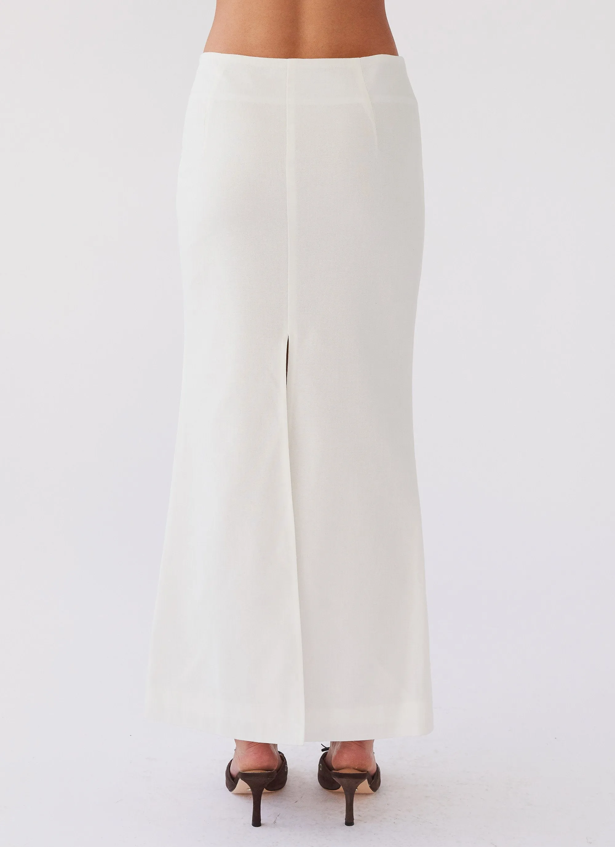 Born For Bordeaux Linen Midi Skirt - White