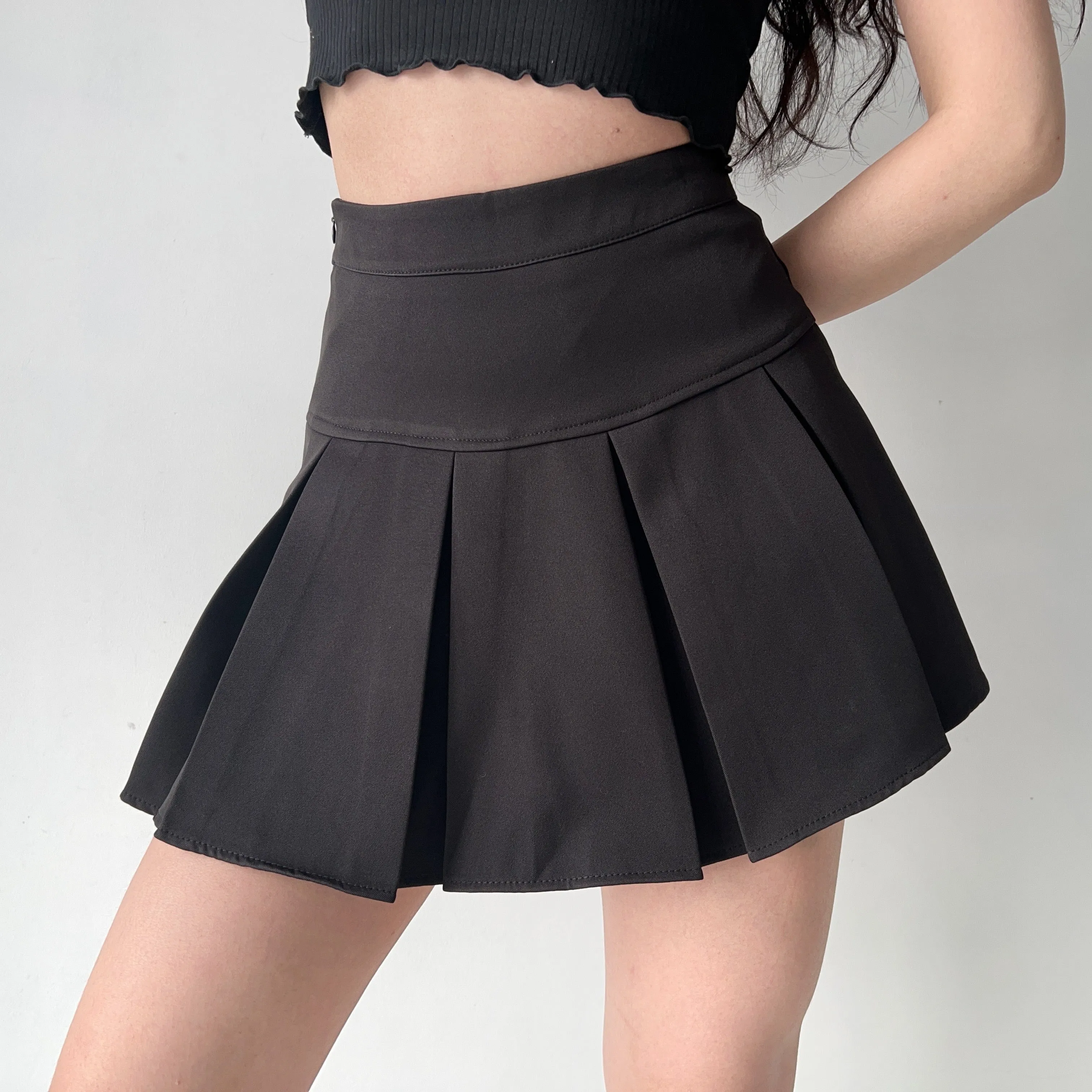 deanwangkt - Academia High-Waisted Pleated Skirt