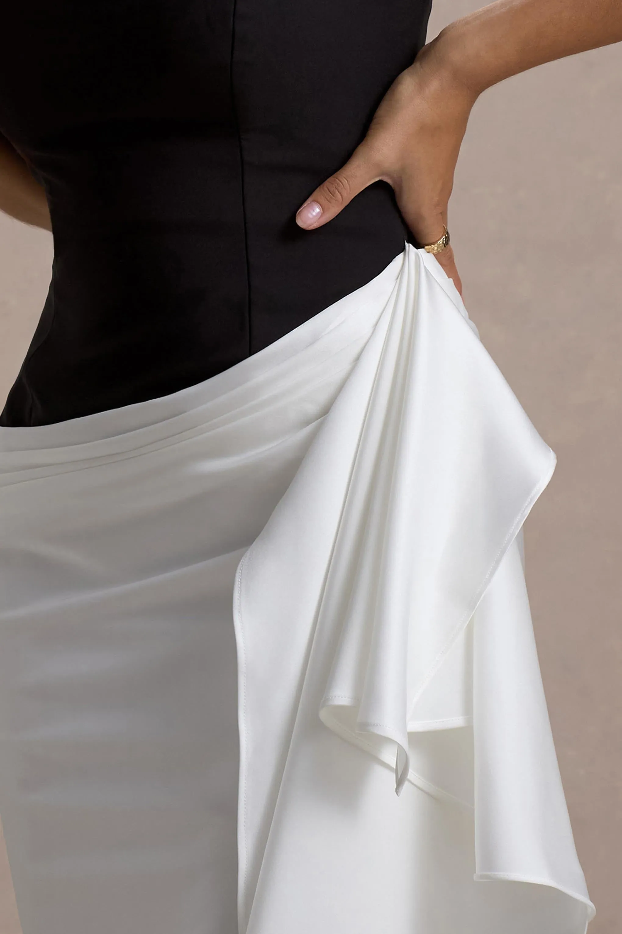 Kalinda | Black And White Strapless Maxi Dress With Draped Skirt