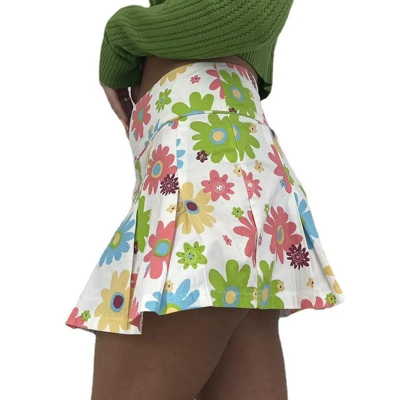 Retro Floral Pleated Mini Skirt