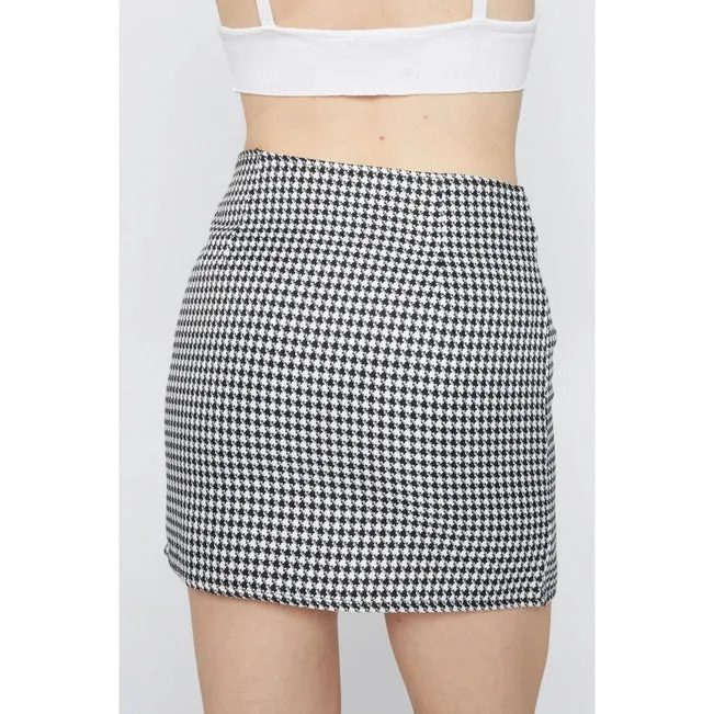 Sans Souci Houndstooth Mini Skirt